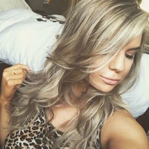 Meet your Posher, Denii